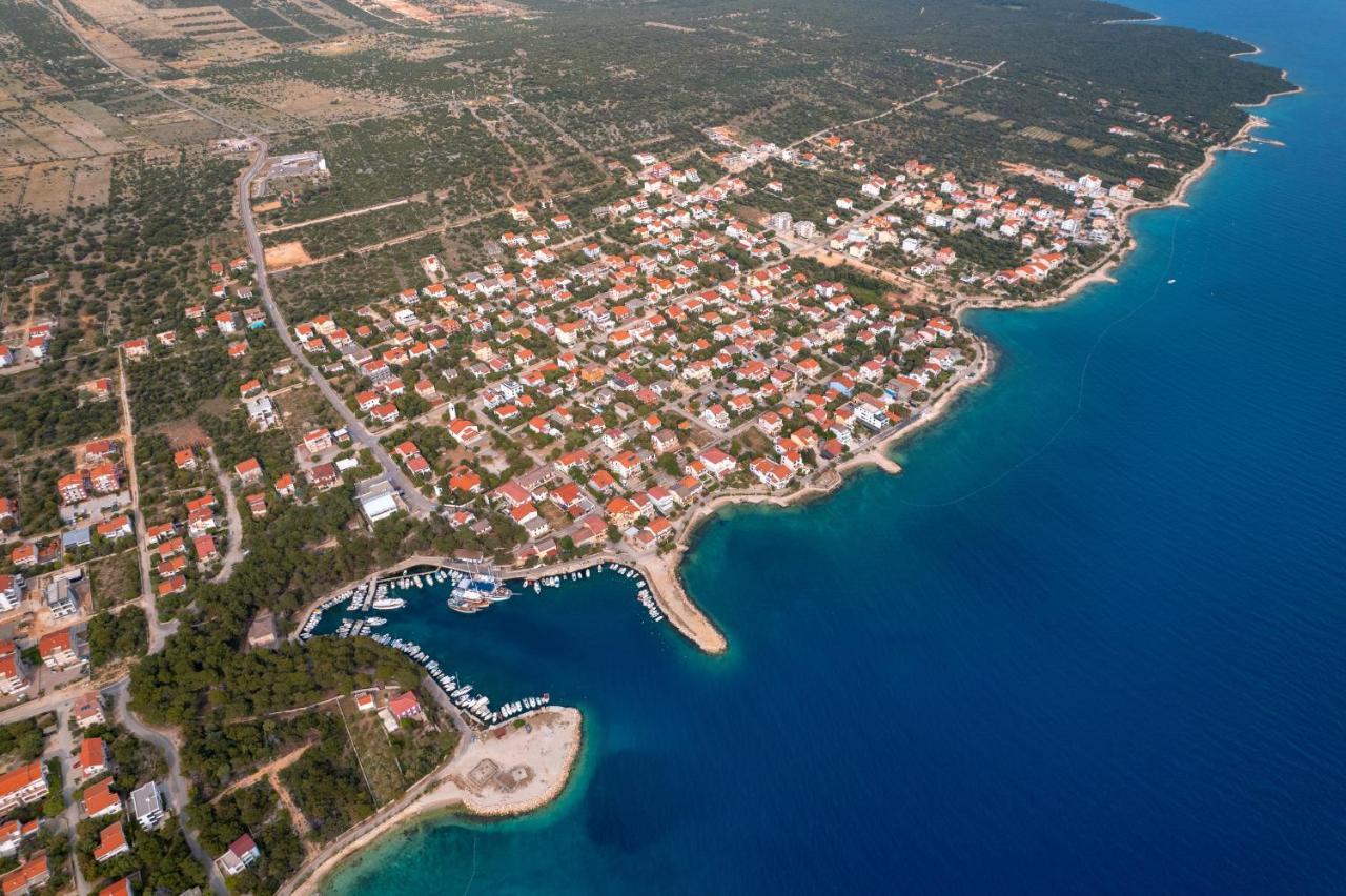 Apartments By The Sea Mandre, Pag - 4093 Kolan Eksteriør bilde
