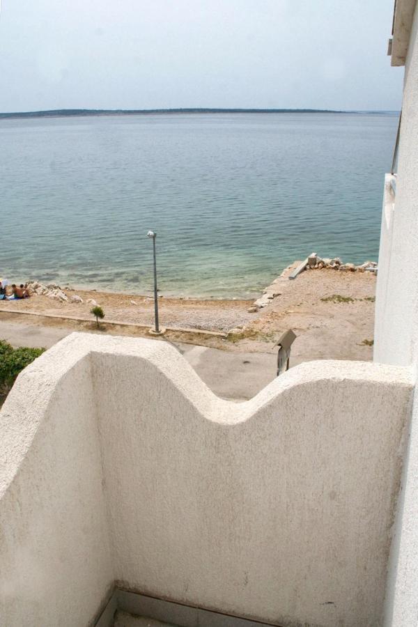 Apartments By The Sea Mandre, Pag - 4093 Kolan Eksteriør bilde