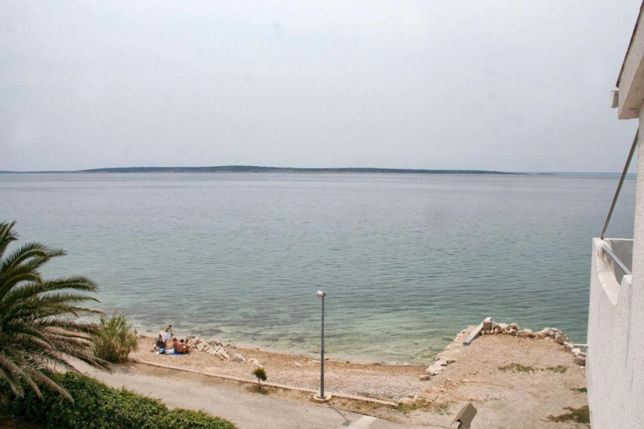 Apartments By The Sea Mandre, Pag - 4093 Kolan Eksteriør bilde