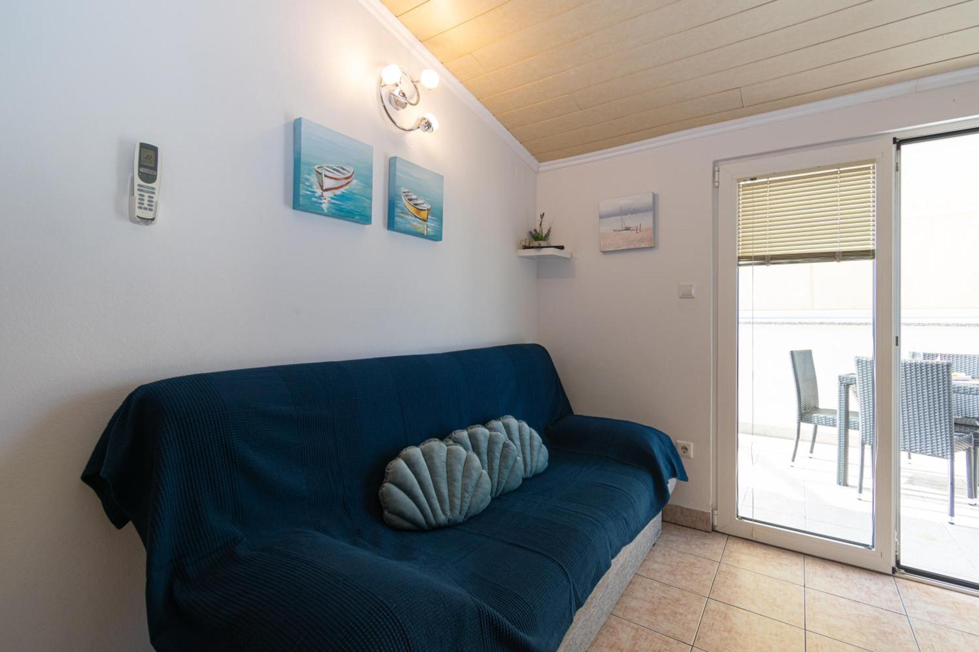 Apartments By The Sea Mandre, Pag - 4093 Kolan Rom bilde
