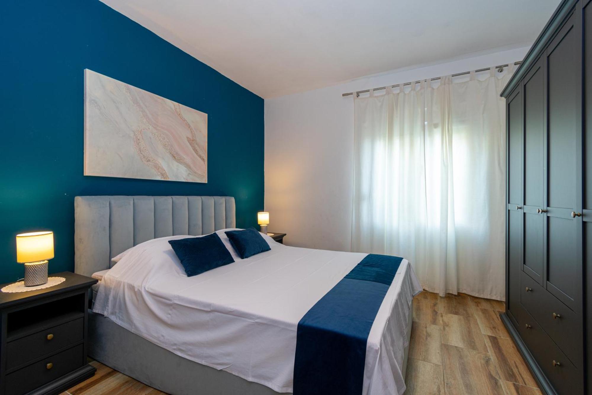 Apartments By The Sea Mandre, Pag - 4093 Kolan Rom bilde