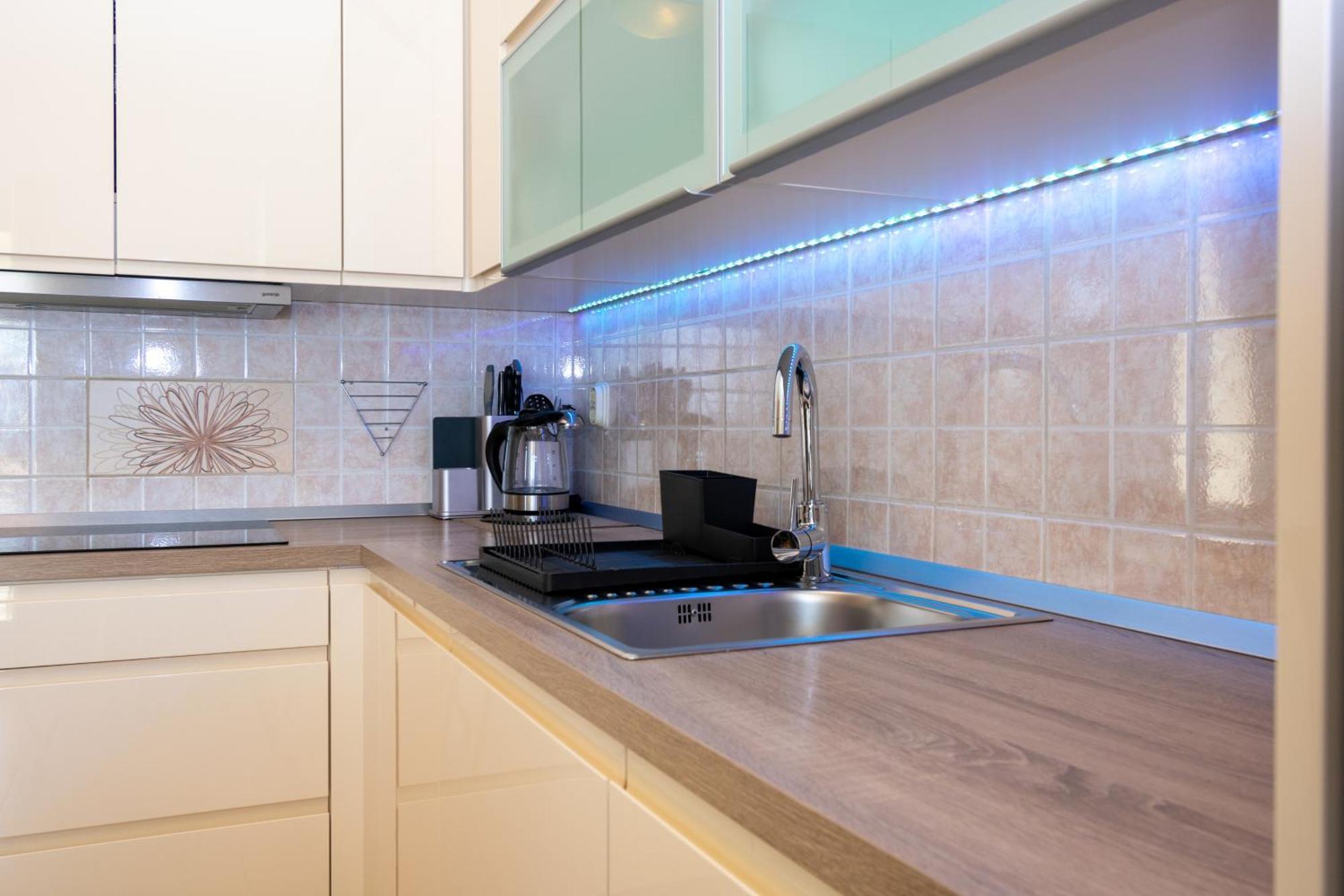 Apartments By The Sea Mandre, Pag - 4093 Kolan Rom bilde